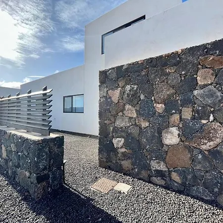 Villa Las Lajas